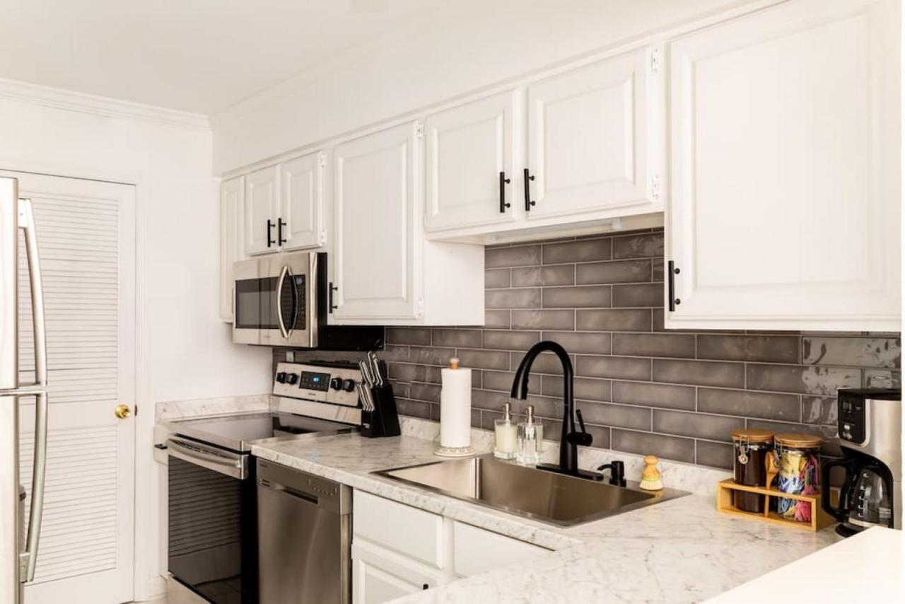 Stylish Downtown Nashville 3 Beds, 1 Bedroom With Private Patio, Parking Екстериор снимка