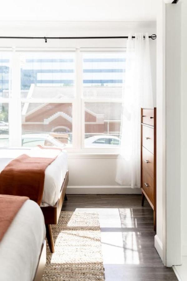 Stylish Downtown Nashville 3 Beds, 1 Bedroom With Private Patio, Parking Екстериор снимка